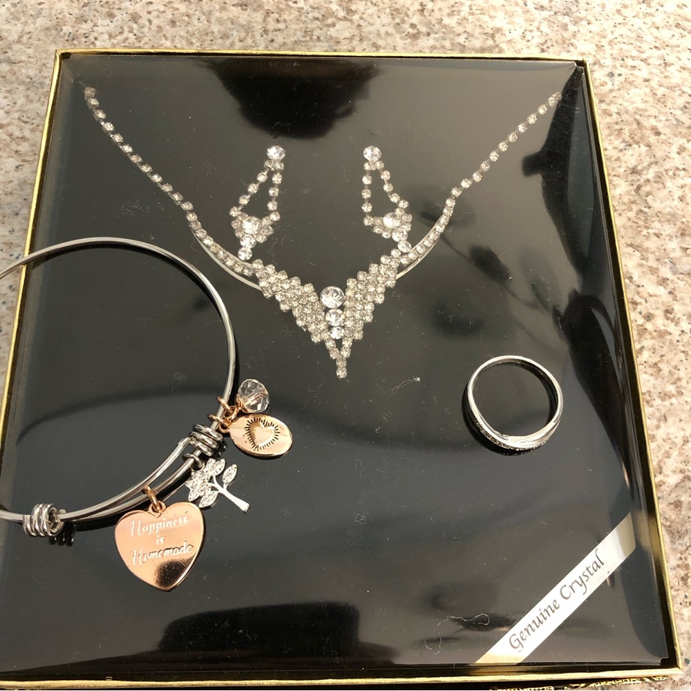 Costume jewelry bundle